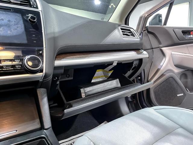Photo of 2018 Twilight Blue Metallic Subaru Outback