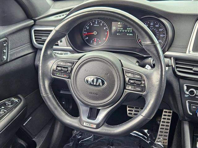 Photo of 2016 Snow White Pearl Kia Optima