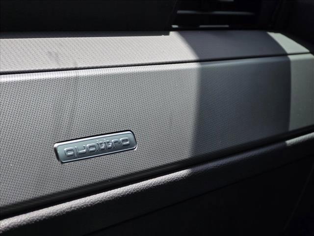 Photo of 2025 Arkona White Audi Q3