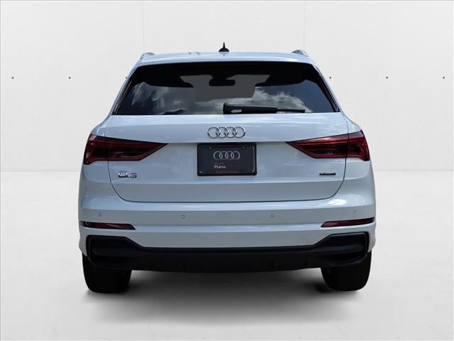 Photo of 2025 Arkona White Audi Q3