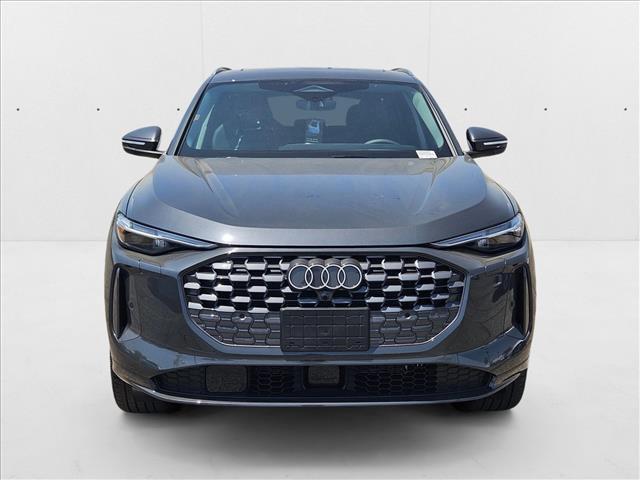 Photo of 2025 Tambora Gray Metallic Audi Q5