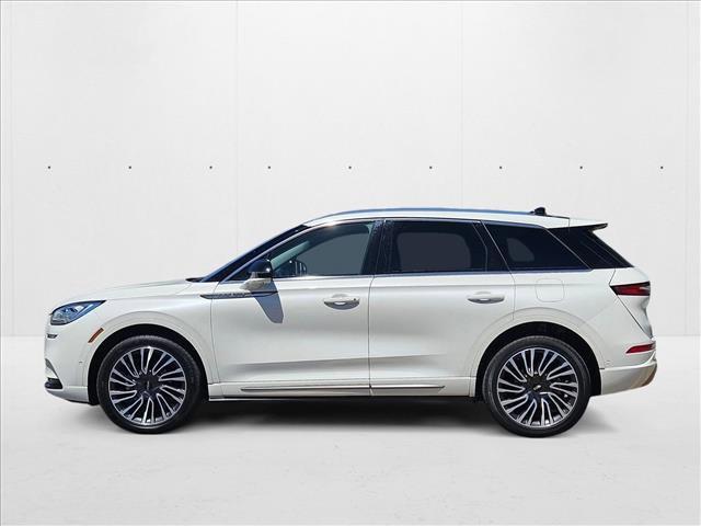 Photo of 2021 Pristine White Lincoln Corsair