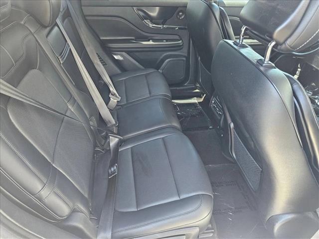 Photo of 2021 Pristine White Lincoln Corsair