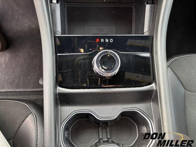 Photo of 2025 Metallic Jeep Grand Cherokee L
