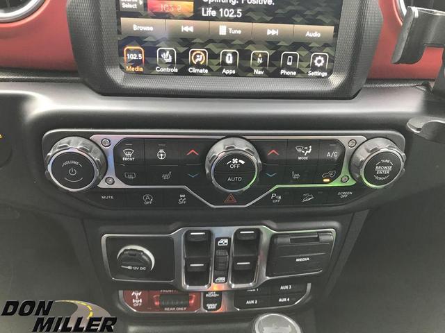 Photo of 2021 Bright White Clearcoat Jeep Wrangler Unlimited