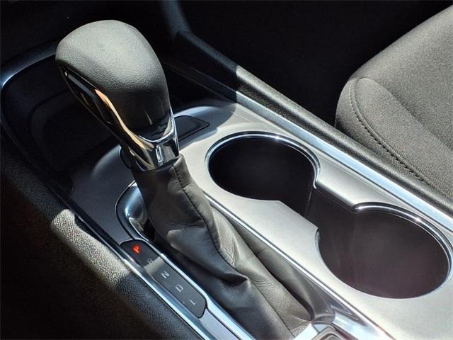 Photo of 2023 Summit White Chevrolet Malibu