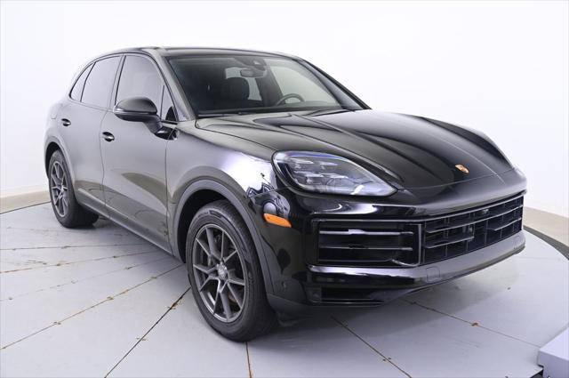 Photo of 2024 Black Porsche Cayenne