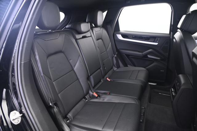 Photo of 2024 Black Porsche Cayenne