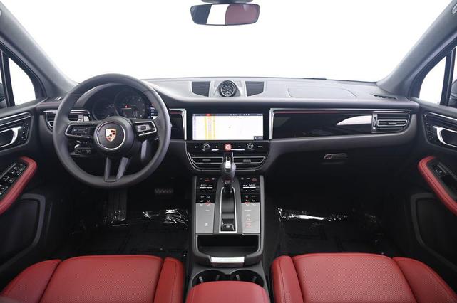 Photo of 2025 Volcano Grey Metallic Porsche Macan