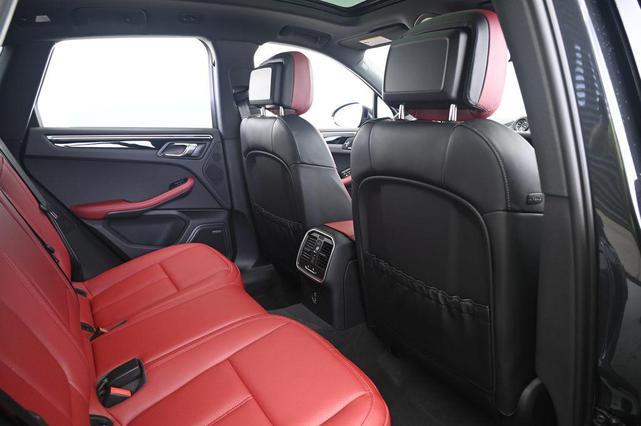 Photo of 2025 Volcano Grey Metallic Porsche Macan