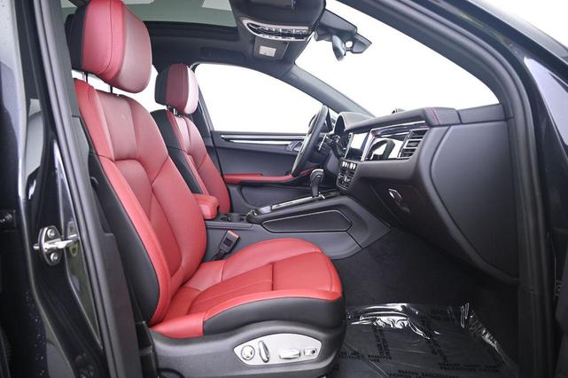 Photo of 2025 Volcano Grey Metallic Porsche Macan