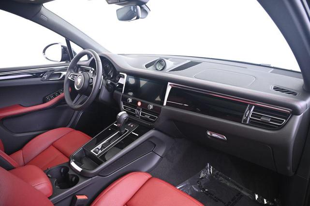 Photo of 2025 Volcano Grey Metallic Porsche Macan