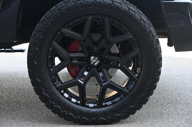Photo of 2022 AGATE BLACK METALLIC Ford F-150