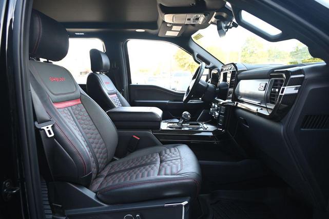 Photo of 2022 AGATE BLACK METALLIC Ford F-150