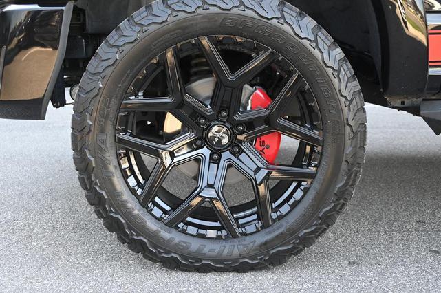 Photo of 2022 AGATE BLACK METALLIC Ford F-150