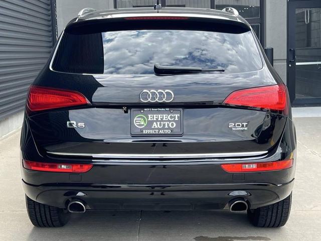 Photo of 2015 Black Audi Q5