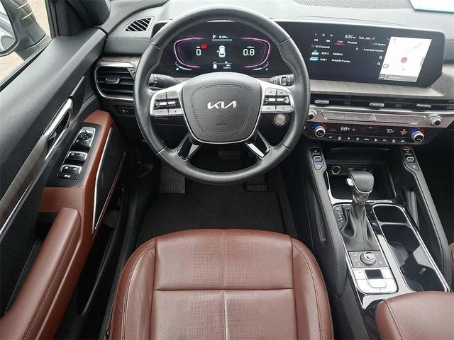 Photo of 2023 Dark Moss Kia Telluride