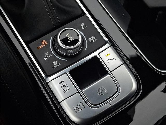 Photo of 2023 Dark Moss Kia Telluride
