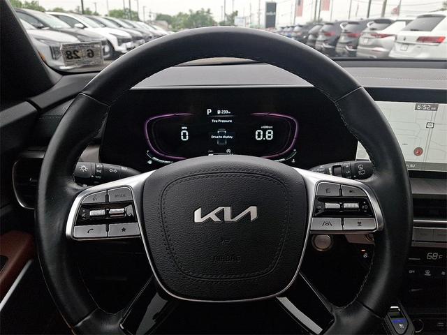 Photo of 2023 Dark Moss Kia Telluride