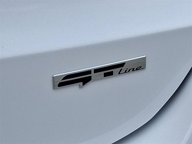 Photo of 2023 Glacial White Pearl Kia K5