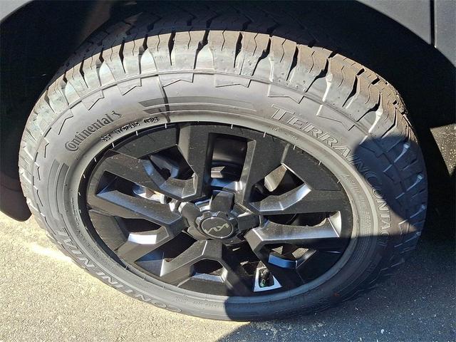 Photo of 2025 Midnight Black Kia Telluride