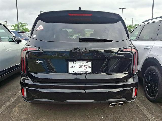 Photo of 2025 Ebony Black Kia Telluride
