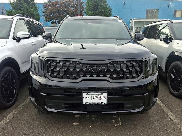 Photo of 2025 Ebony Black Kia Telluride