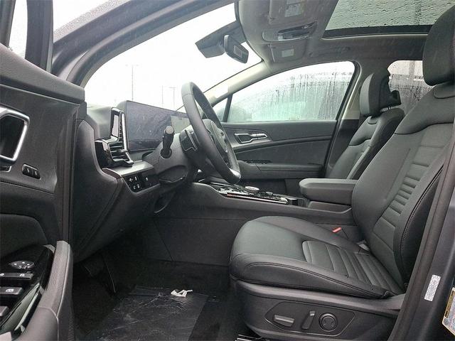 Photo of 2025 Shadow Kia Sportage Hybrid