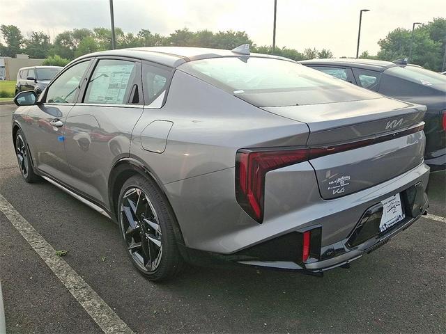 Photo of 2025 Steel Gray Kia K4