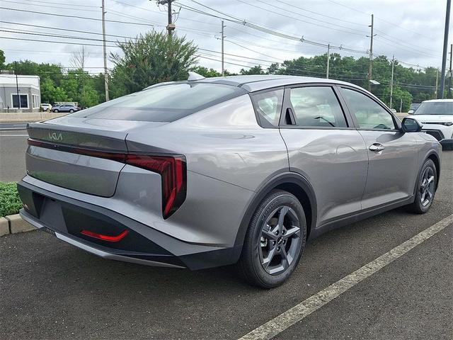 Photo of 2025 Steel Gray Kia K4