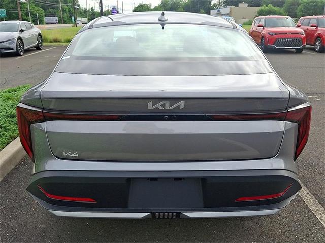 Photo of 2025 Steel Gray Kia K4