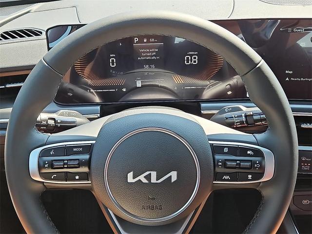 Photo of 2026 Aurora Black Kia K5