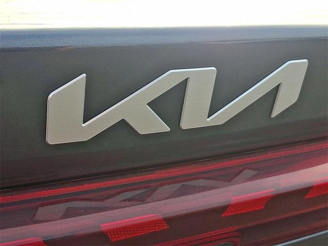 Photo of 2023 Gravity Gray Kia K5