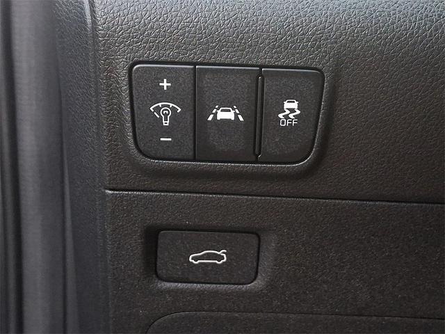 Photo of 2023 Gravity Gray Kia K5