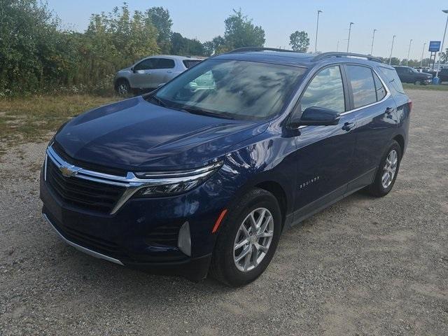 Photo of 2023 Blue Glow Metallic Chevrolet Equinox