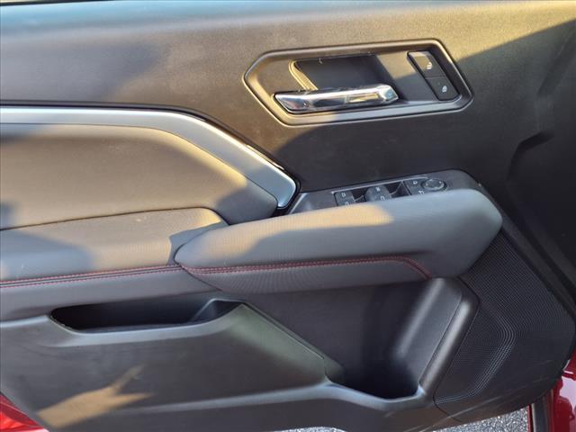 Photo of 2025 Radiant Red Chevrolet Colorado