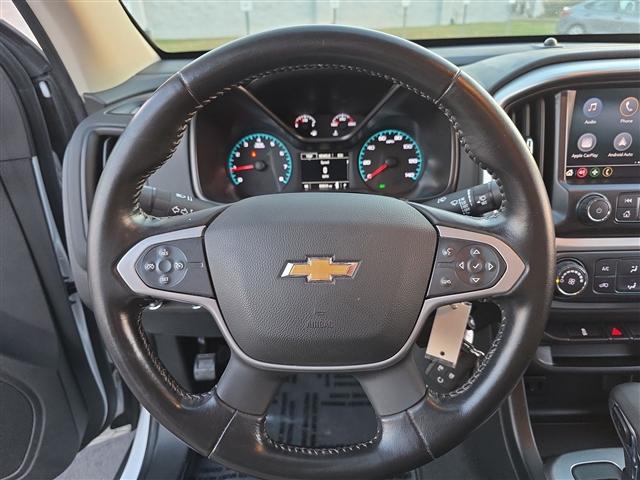 Photo of 2022 Summit White Chevrolet Colorado