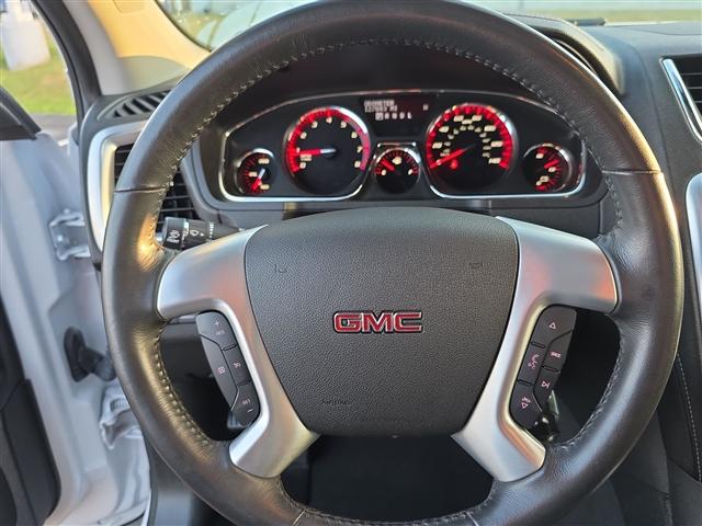 Photo of 2016 Summit White GMC Acadia