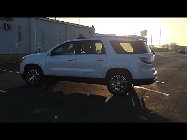 Photo of 2016 Summit White GMC Acadia