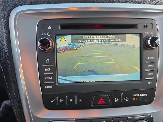 Photo of 2016 Summit White GMC Acadia