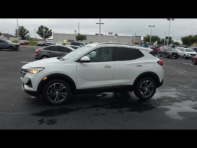 Photo of 2022 Summit White Buick Encore GX