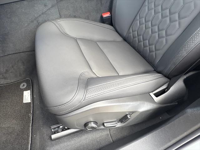 Photo of 2026 Vapour Gray Volvo XC60