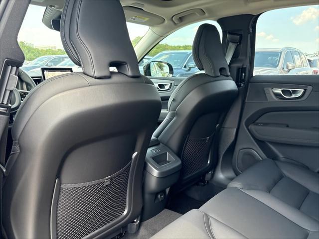 Photo of 2026 Vapour Gray Volvo XC60