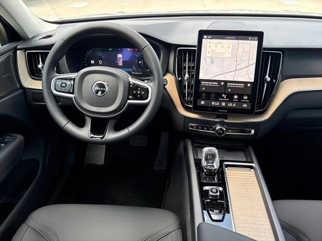 Photo of 2026 Vapour Gray Volvo XC60