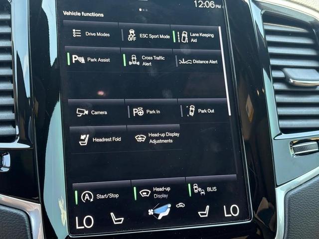 Photo of 2022 Denim Blue Metallic Volvo XC90