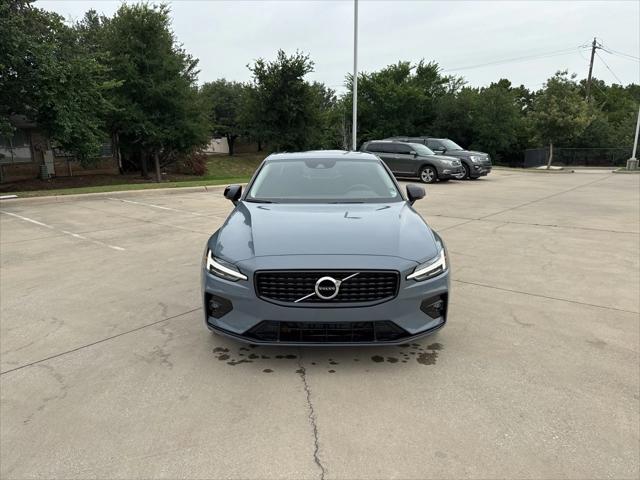 2022 Volvo S60