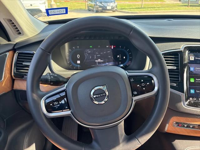 Photo of 2023 Denim Blue Metallic Volvo XC90