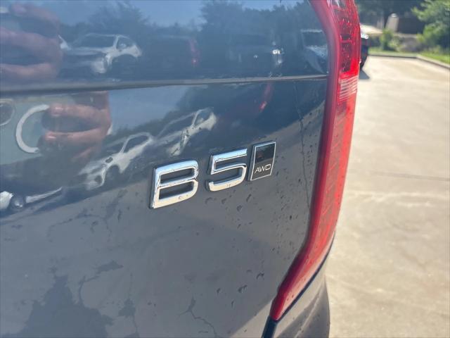 Photo of 2023 Denim Blue Metallic Volvo XC90
