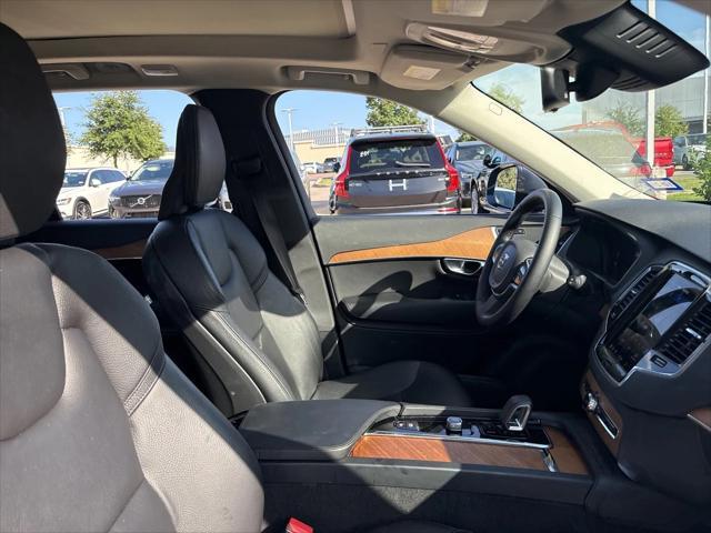 Photo of 2023 Denim Blue Metallic Volvo XC90