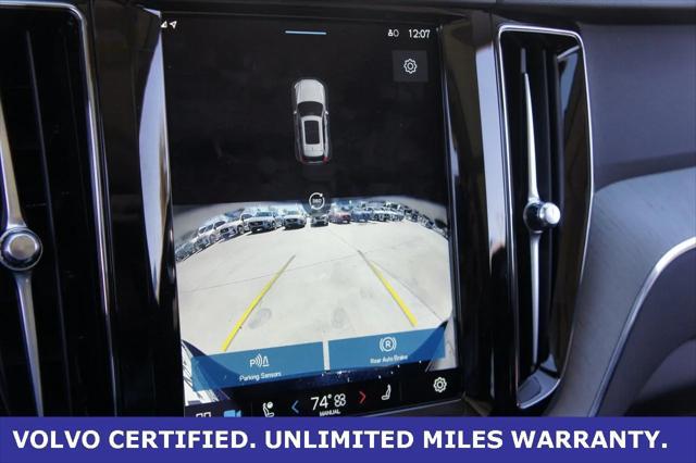 Photo of 2025 Onyx Black Volvo XC60 Plug-In Hybrid